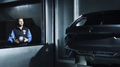 让车身烤漆完美而不惹尘埃！BMW生产线运用AI人工智慧技术来提升车身喷漆品质